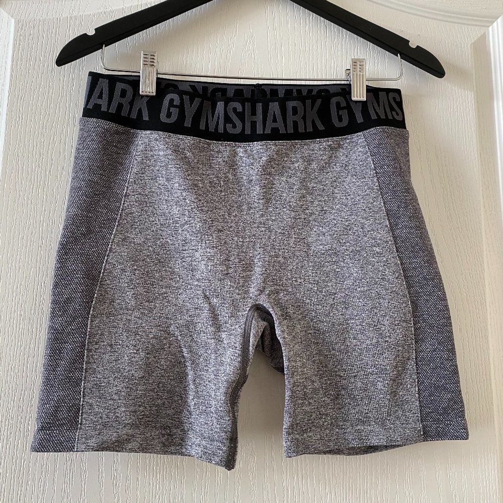 GYMSHARK Flex Shorts - Black/Grey